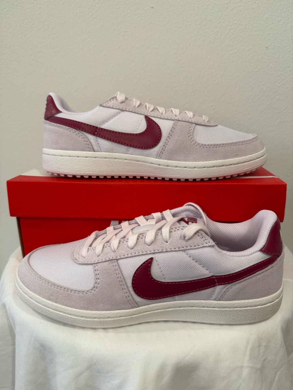 Nike Field General Light Violet Sneakers with Burgundy Swoosh 7.5W